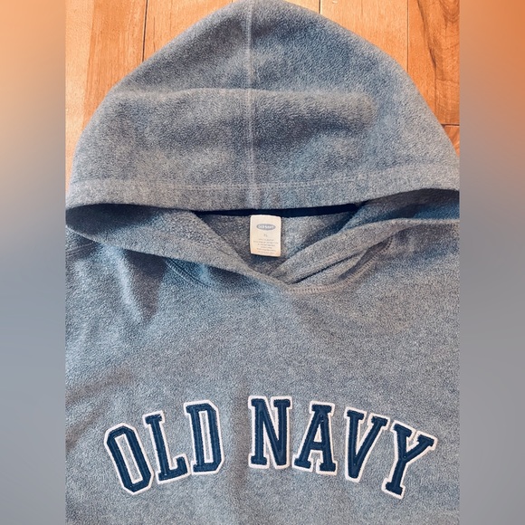 Old navy hoodie - Picture 2 of 2